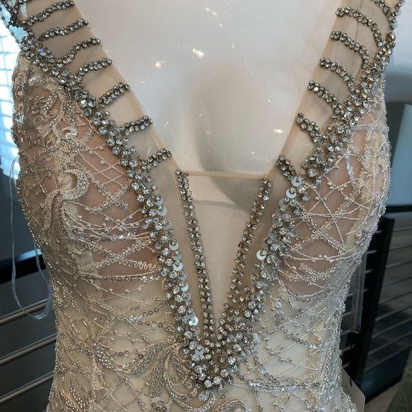 New elegant long dress - Picture 5 of 12